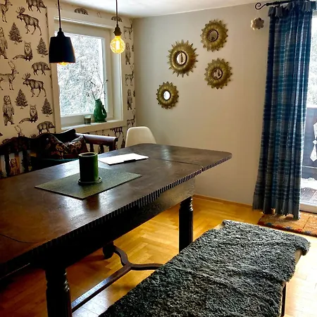 Sophie & Max In شقة باد جاستاين