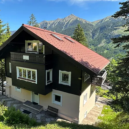 Sophie & Max In Apartment Bad Gastein